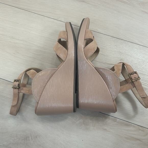 Vionic Bonita Women Wedge Supportive Active Adjustable Sandal Macaroon Size 9.5 - Picture 16 of 16